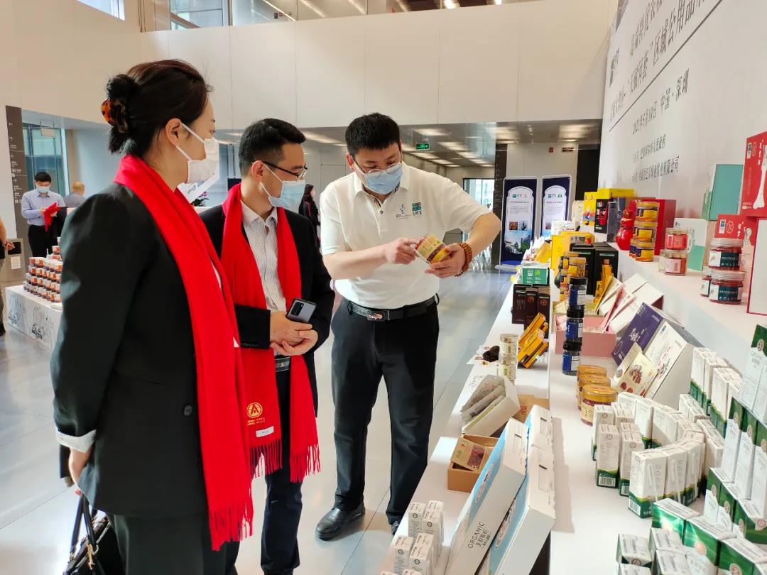 1621392197674046871.jpg 5.jpg