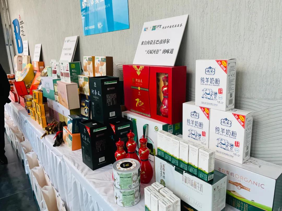 1622171546985081657.jpg 2.jpg