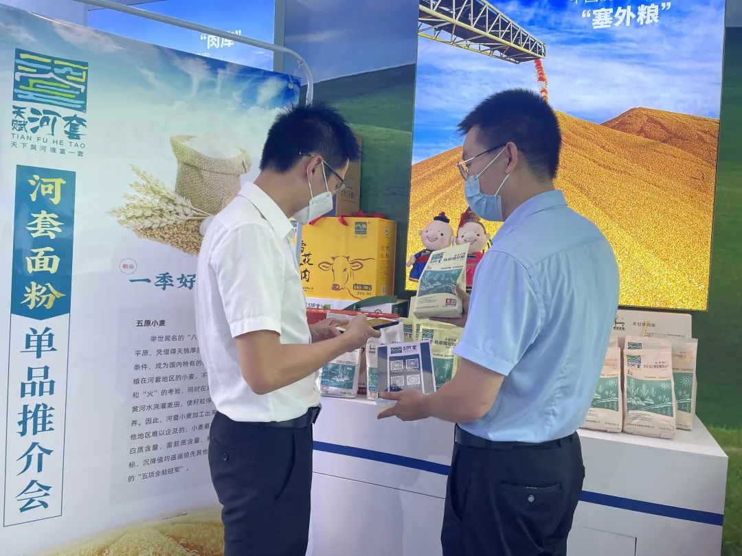 1663339335981077703.jpg 13.jpg