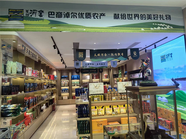 1722841810335010867.png 1722827695885.png