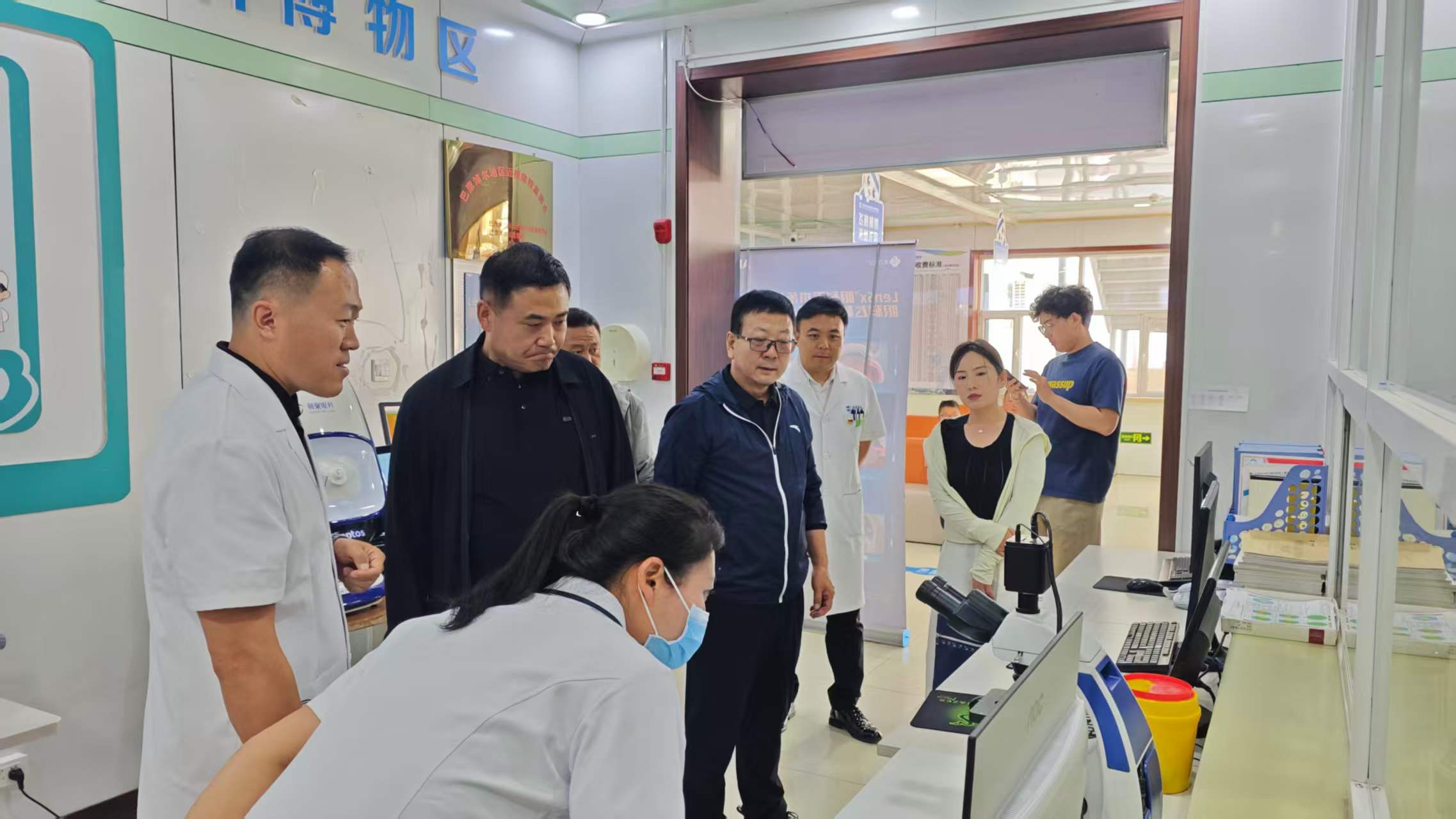 6.5自治区残疾人福利基金会深入我市开展“大爱无疆·慈善草原行”暨访企拓岗促就业调研活动.jpg